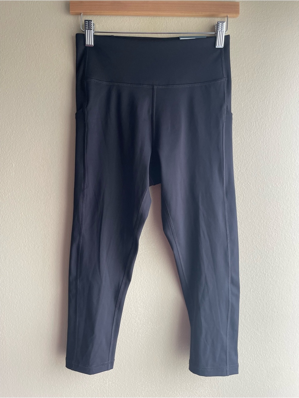 New Tek Gear Ultra stretch Women Black Legging Medium